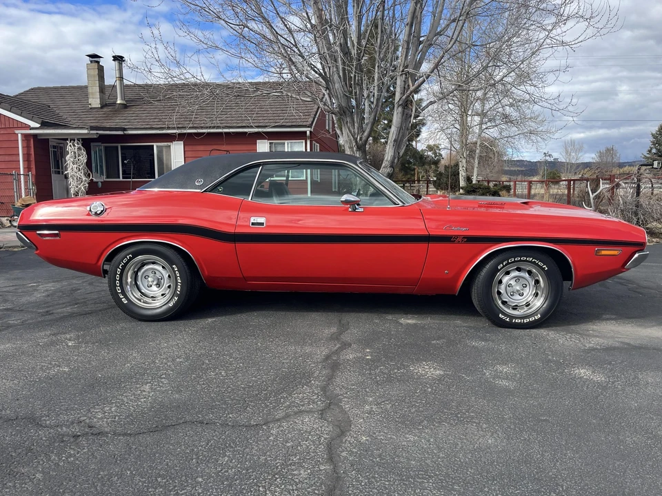 1970 Dodge Challenger R/T & T/A 1st Gen - Image 11 of 31