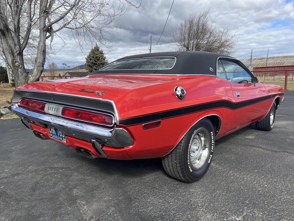1970 Dodge Challenger R/T & T/A 1st Gen - Image 9 of 31