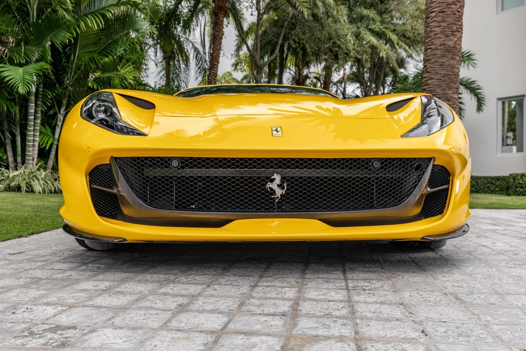 2019 Ferrari 812 Superfast - Image 19 of 31