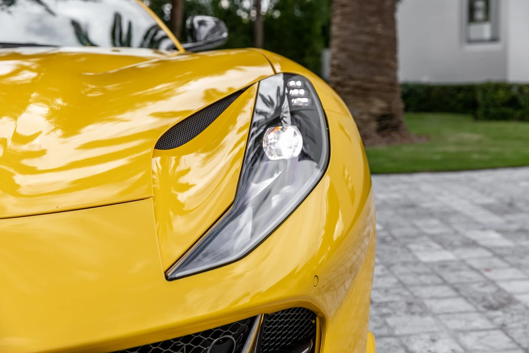 2019 Ferrari 812 Superfast - Image 23 of 31