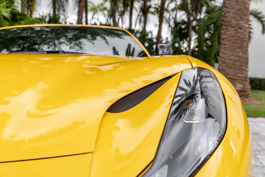 2019 Ferrari 812 Superfast - Image 24 of 31