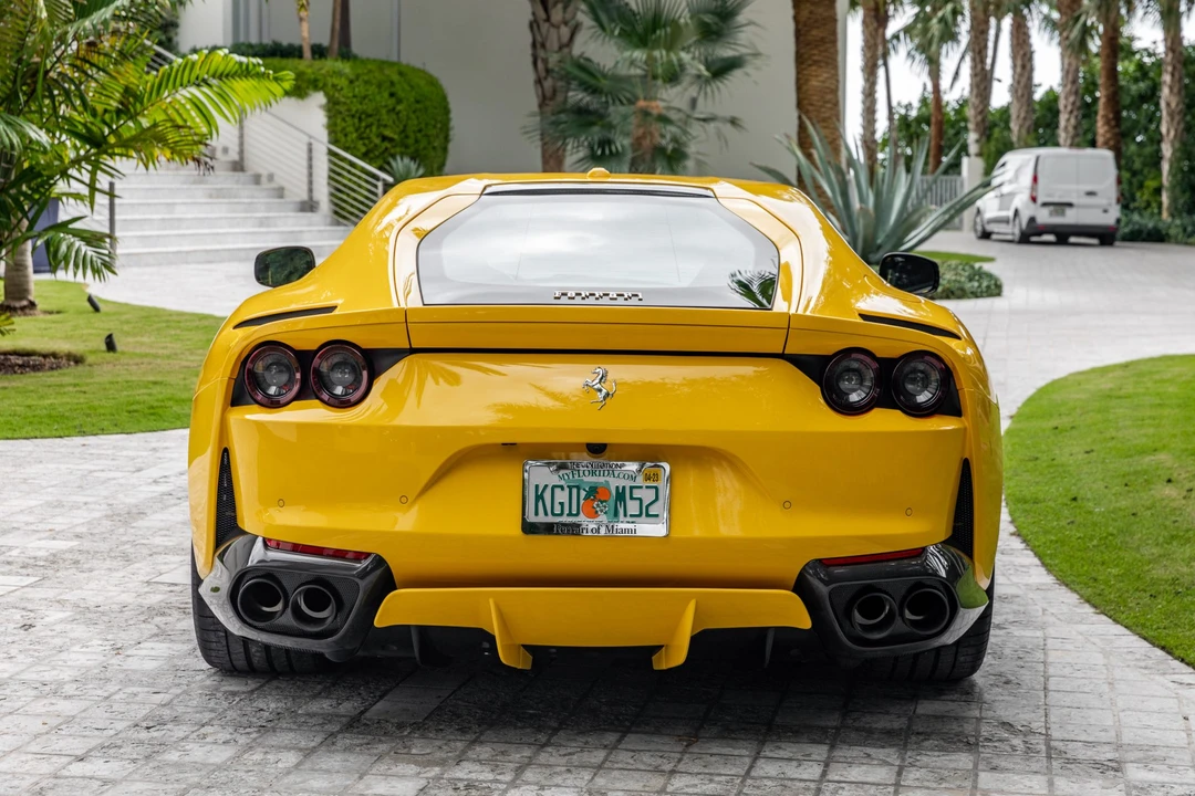 2019 Ferrari 812 Superfast - Image 7 of 31