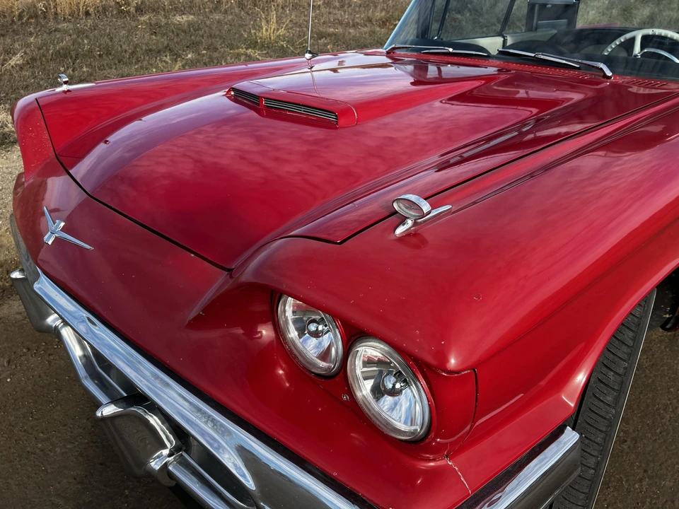 1960 Ford Thunderbird 2nd Gen - Image 23 of 31