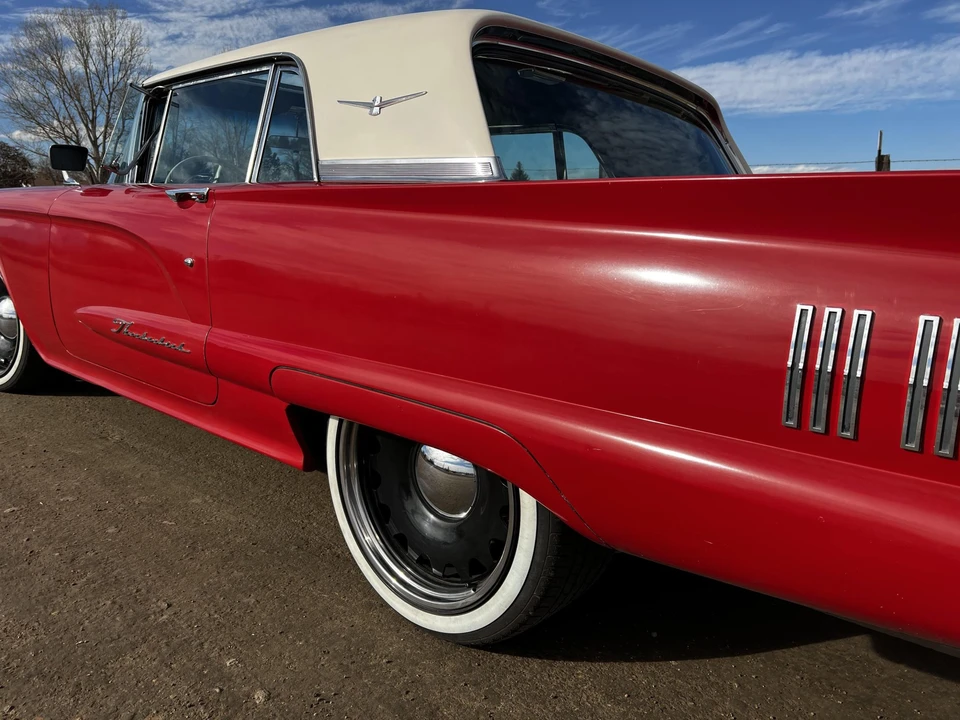 1960 Ford Thunderbird 2nd Gen - Image 29 of 31