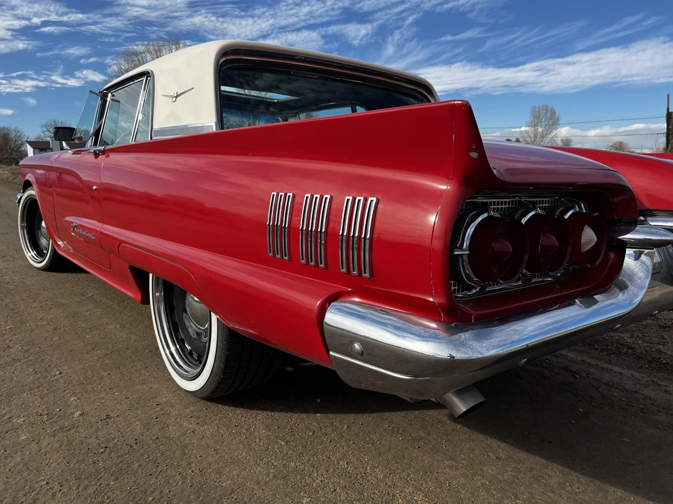 1960 Ford Thunderbird 2nd Gen - Image 30 of 31