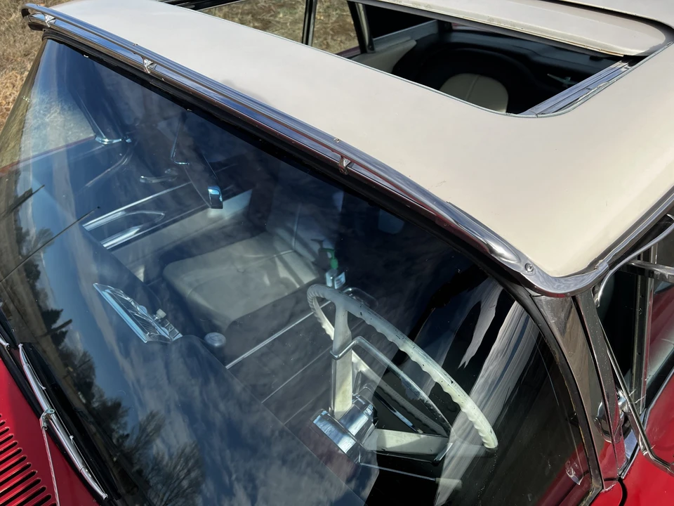 1960 Ford Thunderbird 2nd Gen - Image 25 of 31