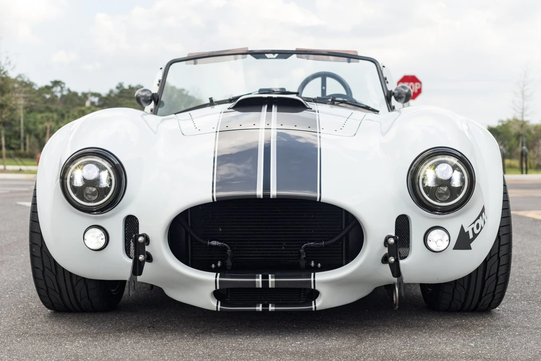 Shelby Cobra Replica - Image 4 of 31