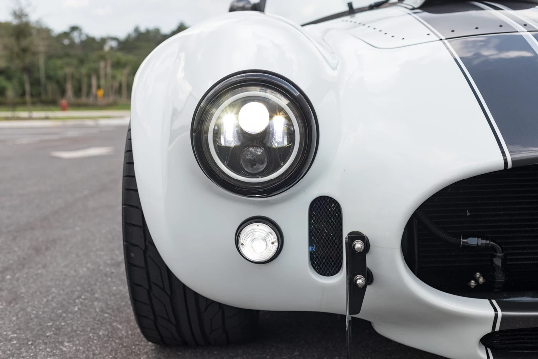 Shelby Cobra Replica - Image 30 of 31