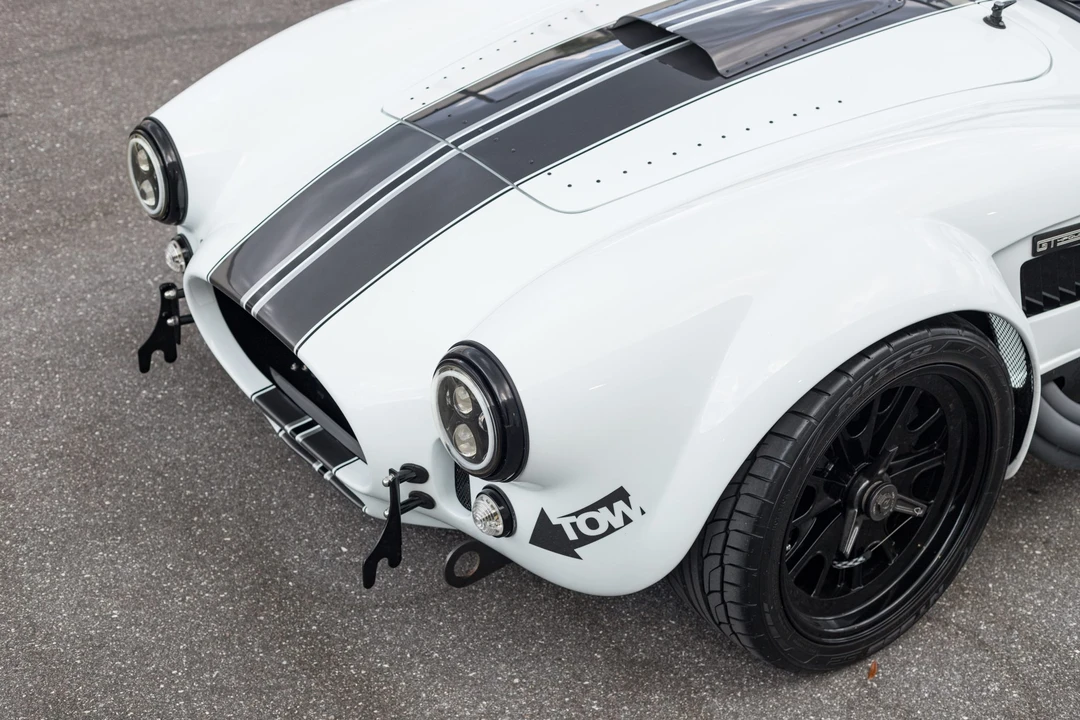 Shelby Cobra Replica - Image 22 of 31