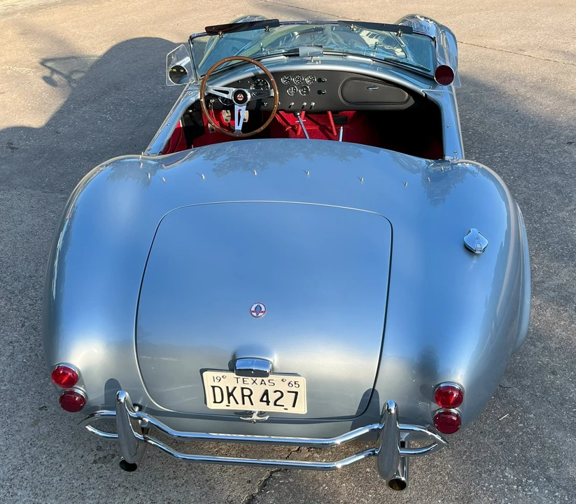 Shelby Cobra Replica - Image 18 of 31