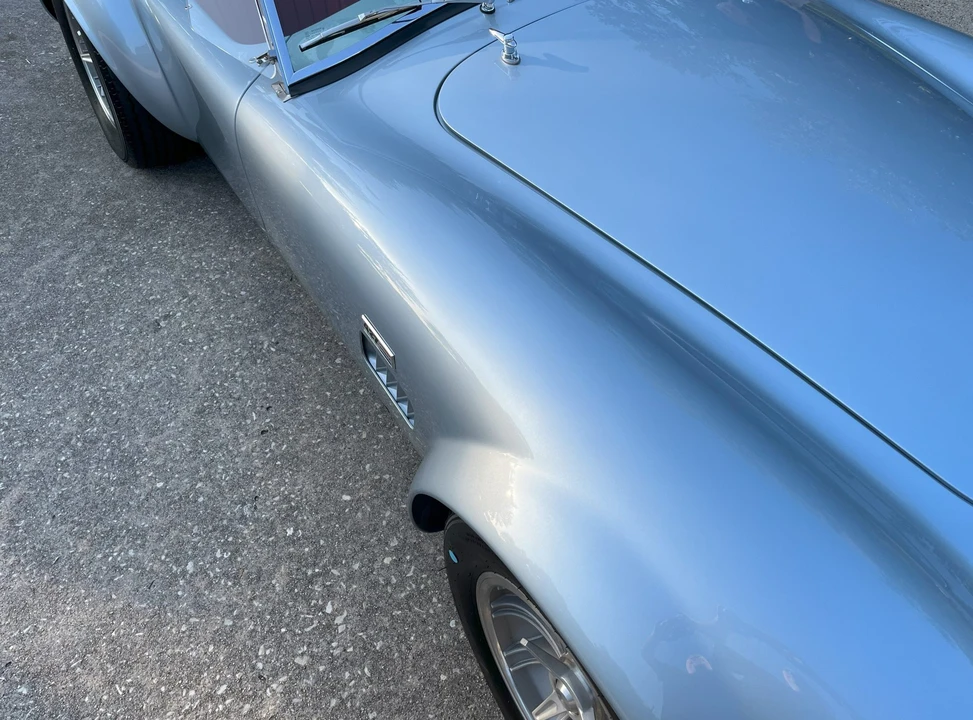 Shelby Cobra Replica - Image 28 of 31