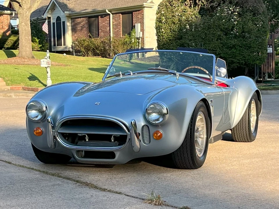 Shelby Cobra Replica - Image 4 of 31