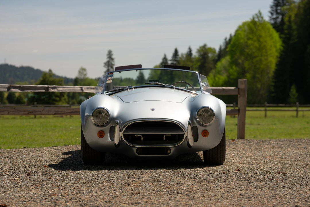 Shelby Cobra Replica - Image 5 of 31