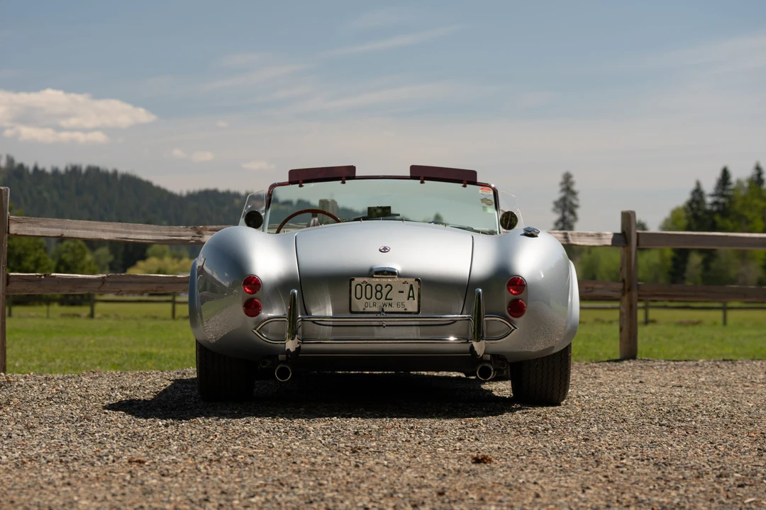 Shelby Cobra Replica - Image 8 of 31