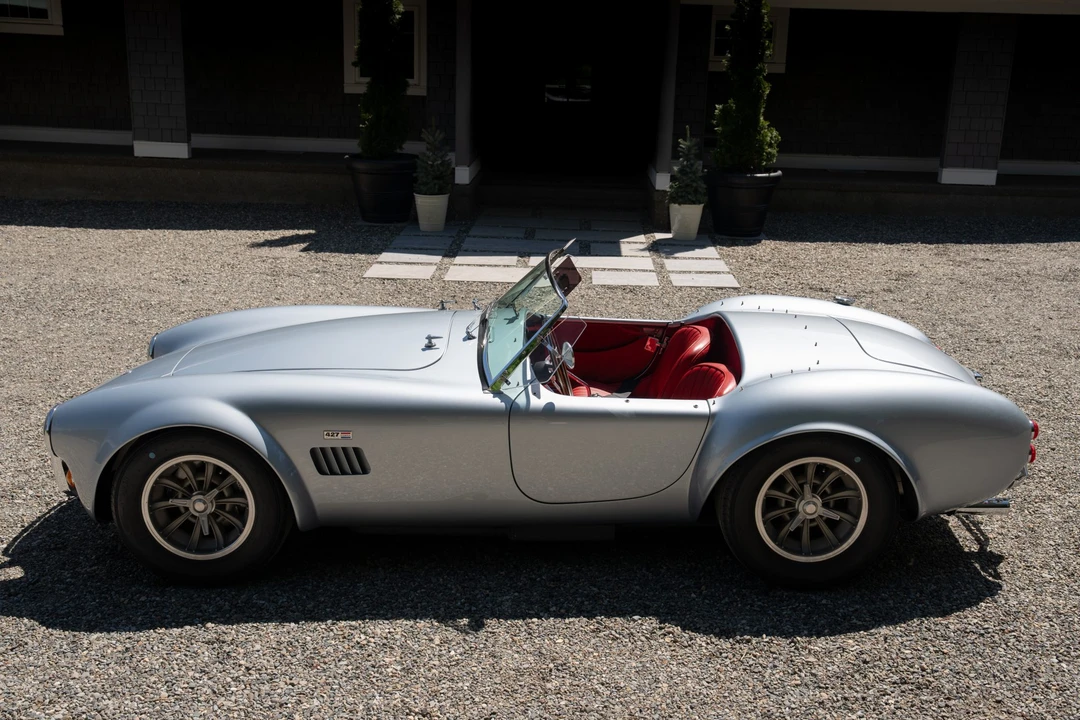 Shelby Cobra Replica - Image 15 of 31