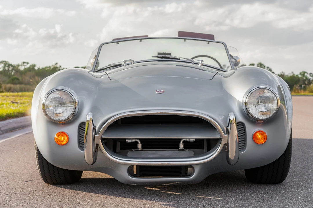 Shelby Cobra Replica - Image 2 of 31