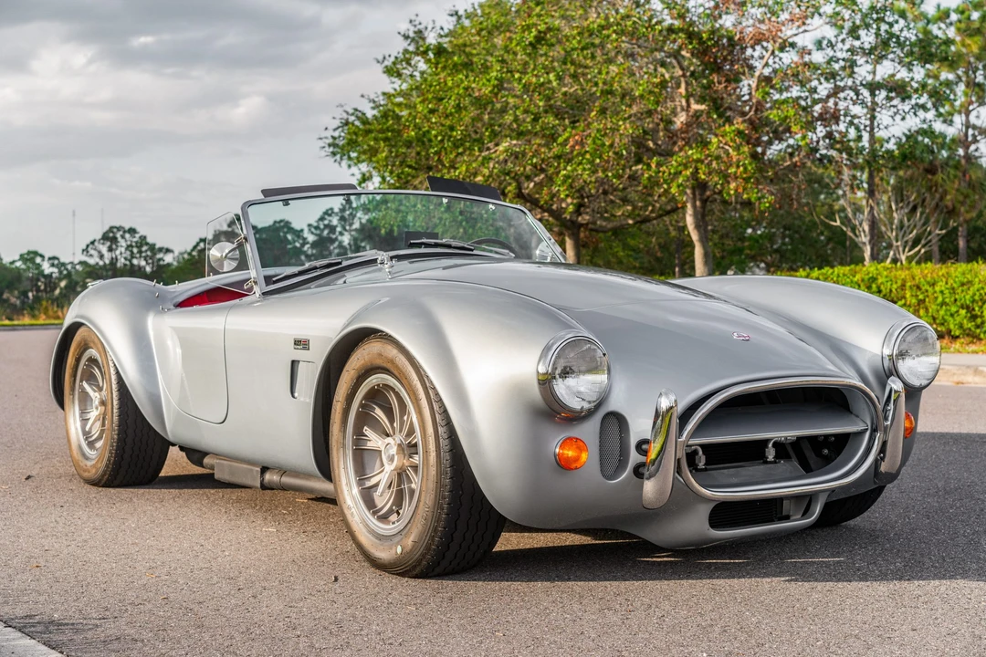 Shelby Cobra Replica - Image 3 of 31