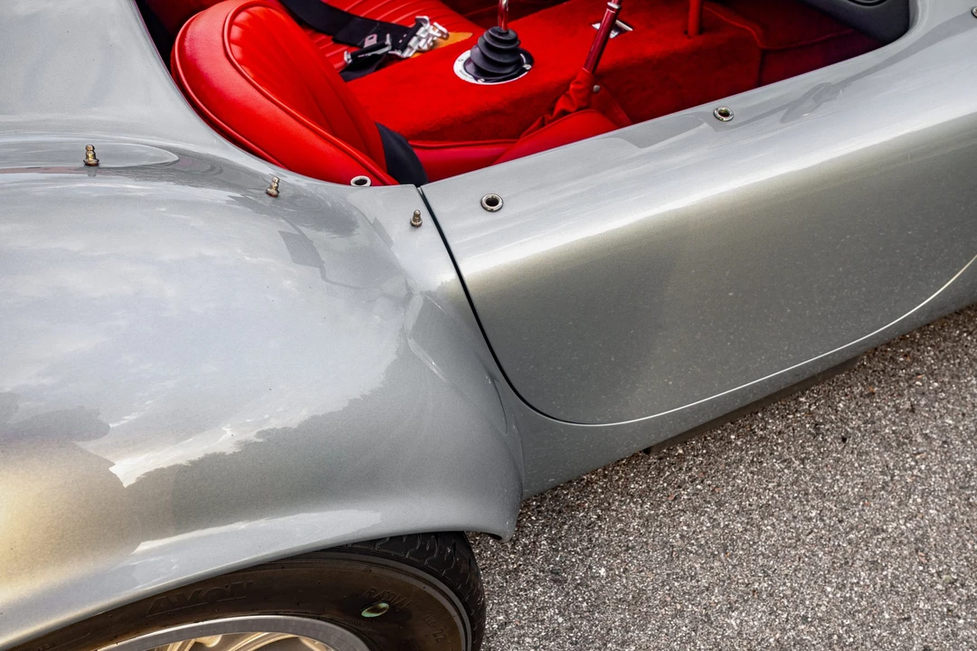 Shelby Cobra Replica - Image 26 of 31