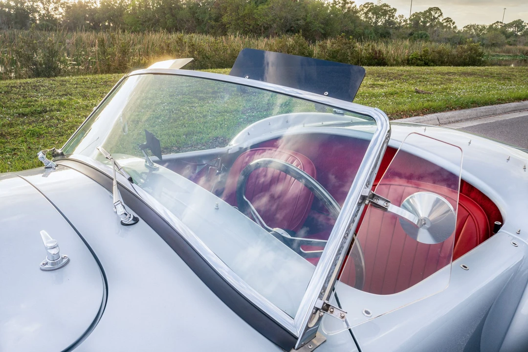 Shelby Cobra Replica - Image 29 of 31