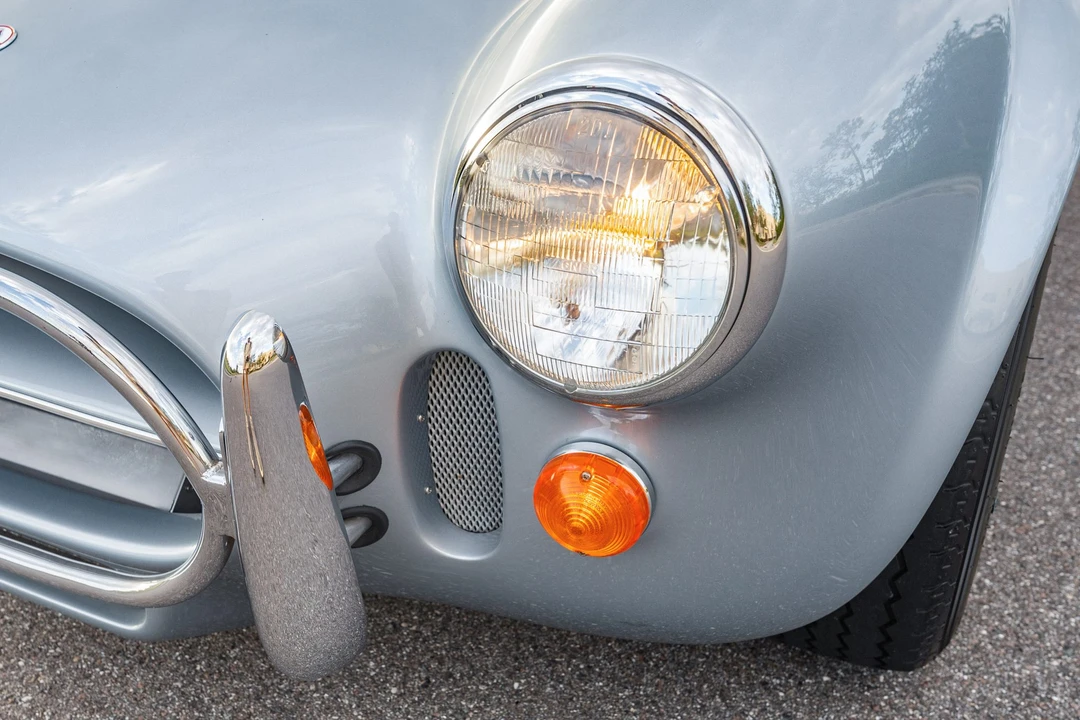 Shelby Cobra Replica - Image 12 of 31