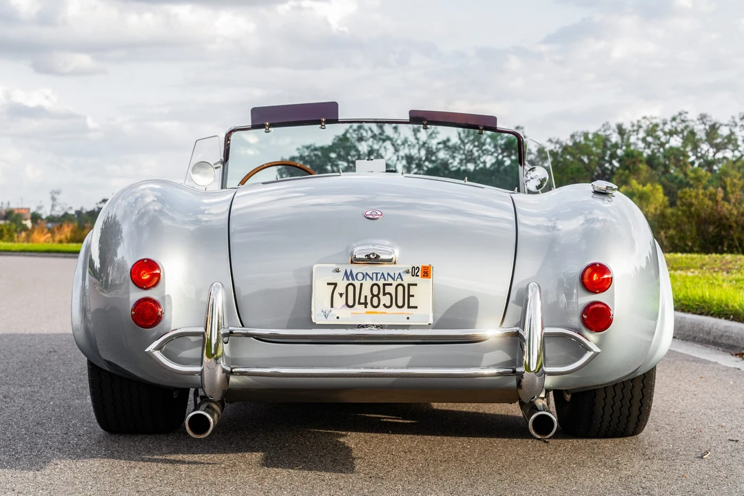 Shelby Cobra Replica - Image 5 of 31