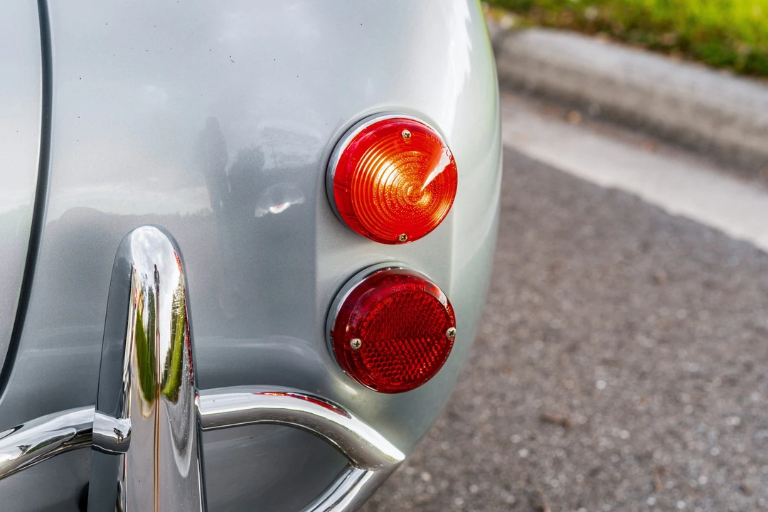 Shelby Cobra Replica - Image 15 of 31