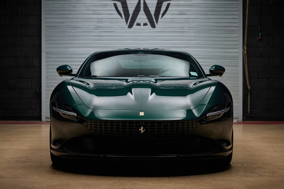 2024 Ferrari Roma - Image 17 of 31