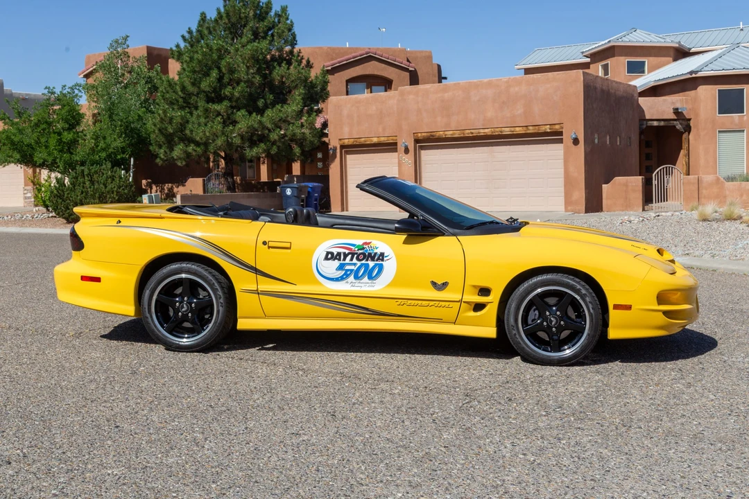 2002 Pontiac Firebird Trans Am 4th Gen - Image 4 of 31
