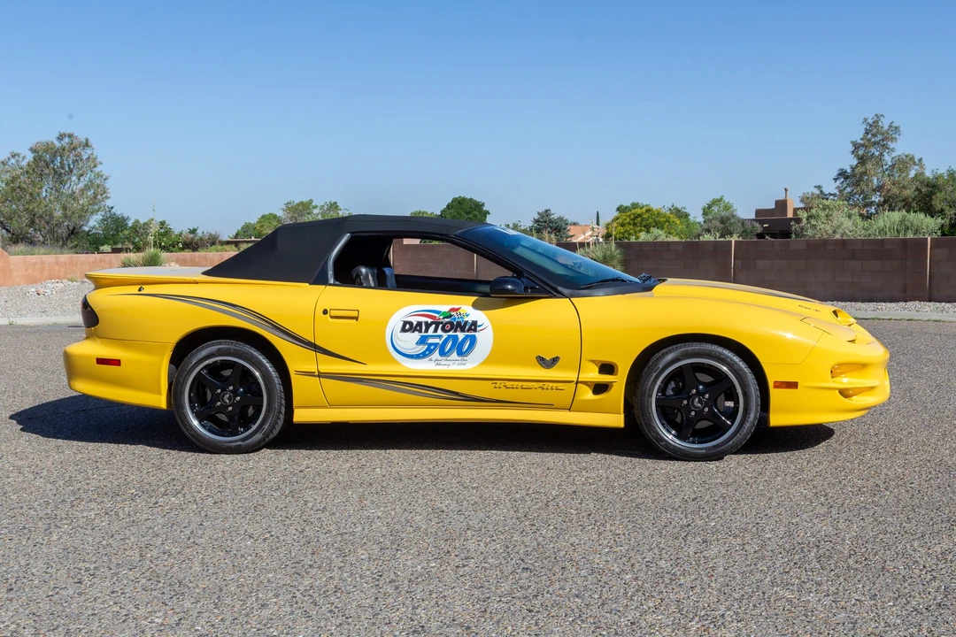 2002 Pontiac Firebird Trans Am 4th Gen - Image 12 of 31