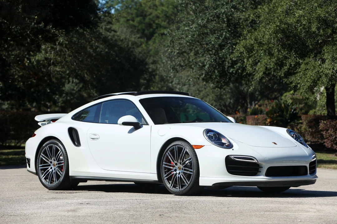 2015 Porsche 991 Turbo - Image 19 of 31