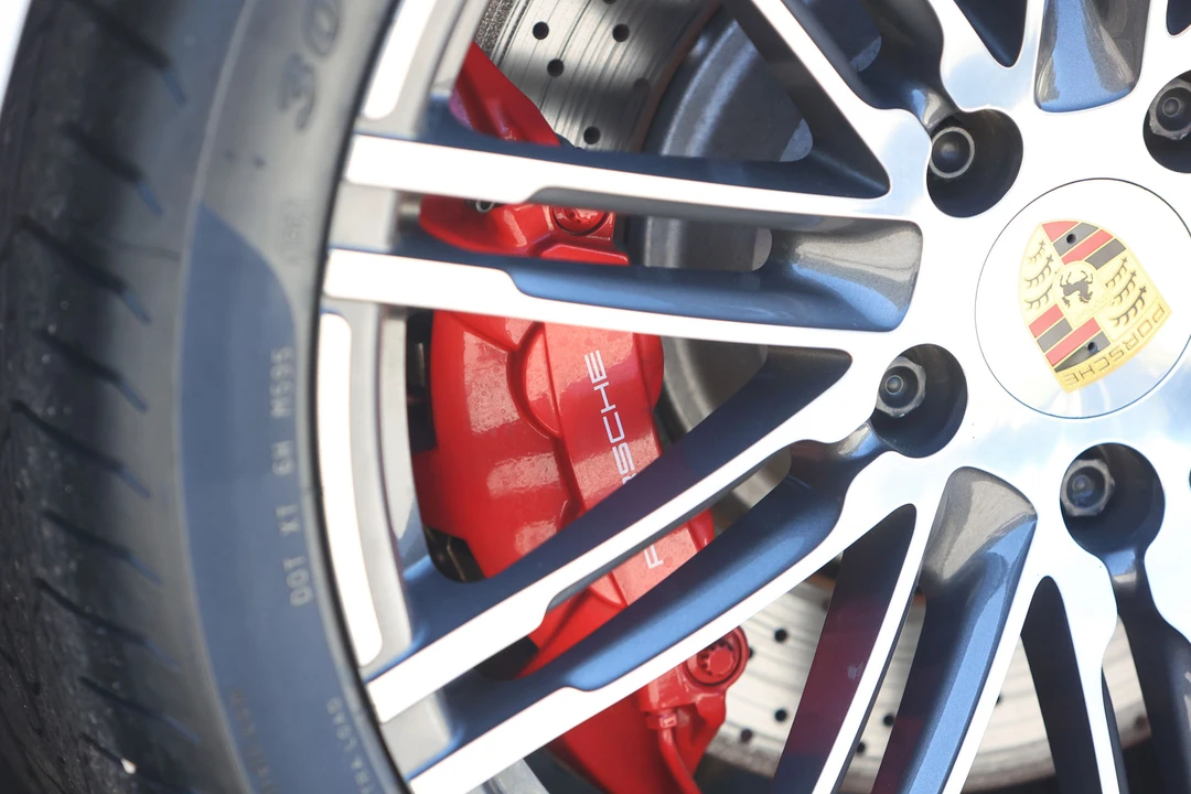 2015 Porsche 991 Turbo - Image 28 of 31