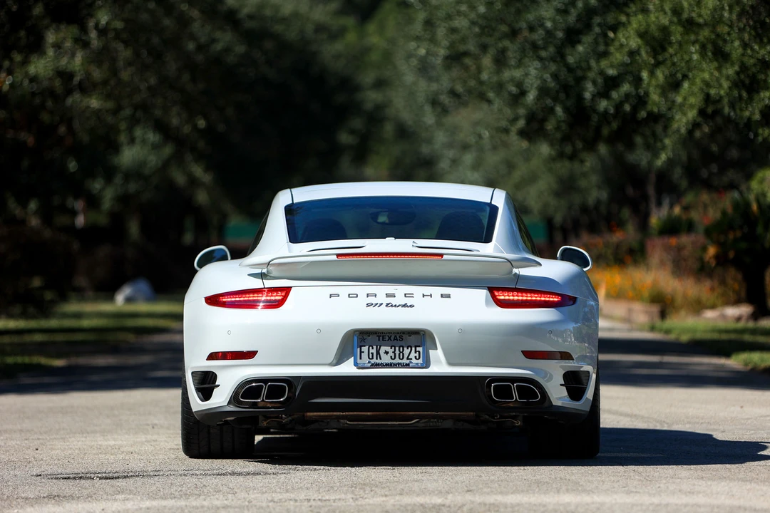 2015 Porsche 991 Turbo - Image 9 of 31