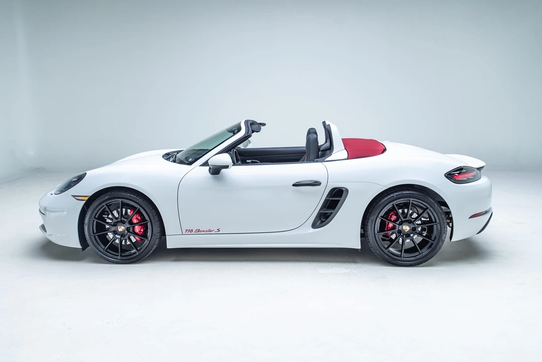 2024 Porsche 718 Boxster S - Image 5 of 31