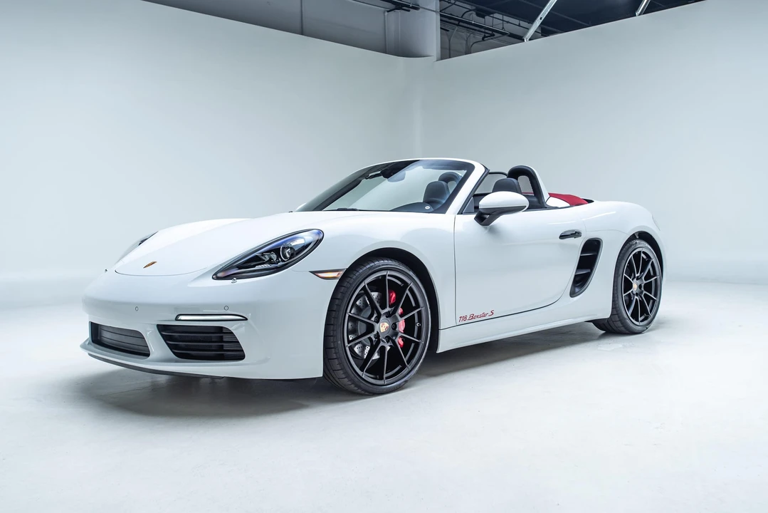 2024 Porsche 718 Boxster S - Image 3 of 31