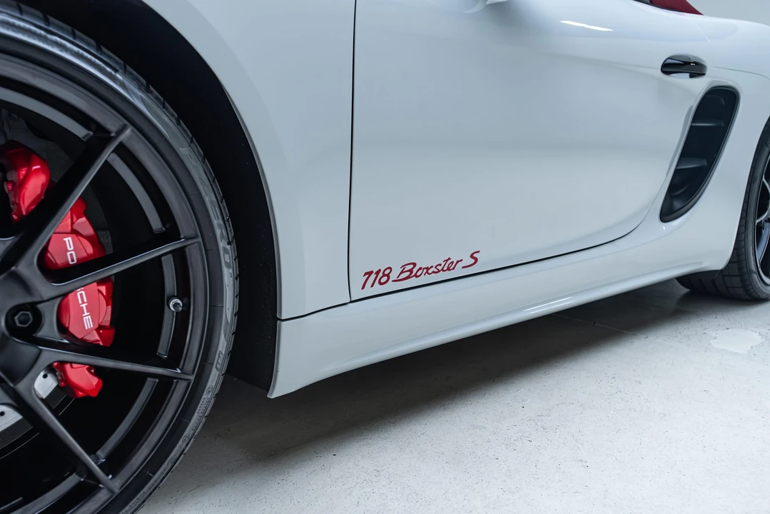 2024 Porsche 718 Boxster S - Image 29 of 31