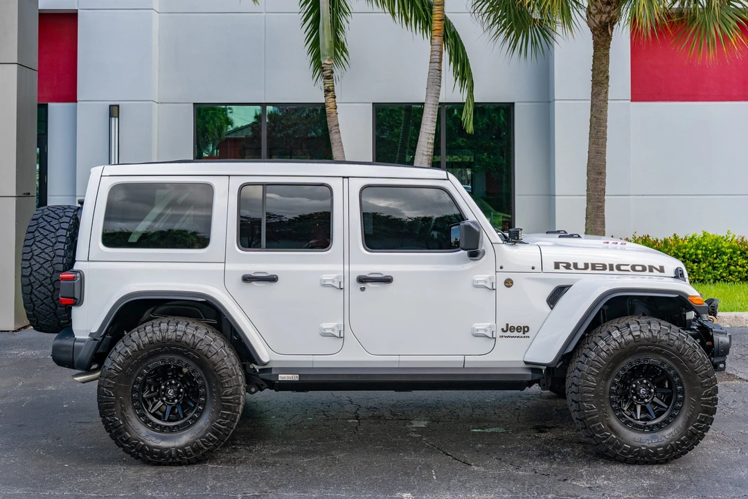 2024 Jeep JL Wrangler - Image 5 of 31