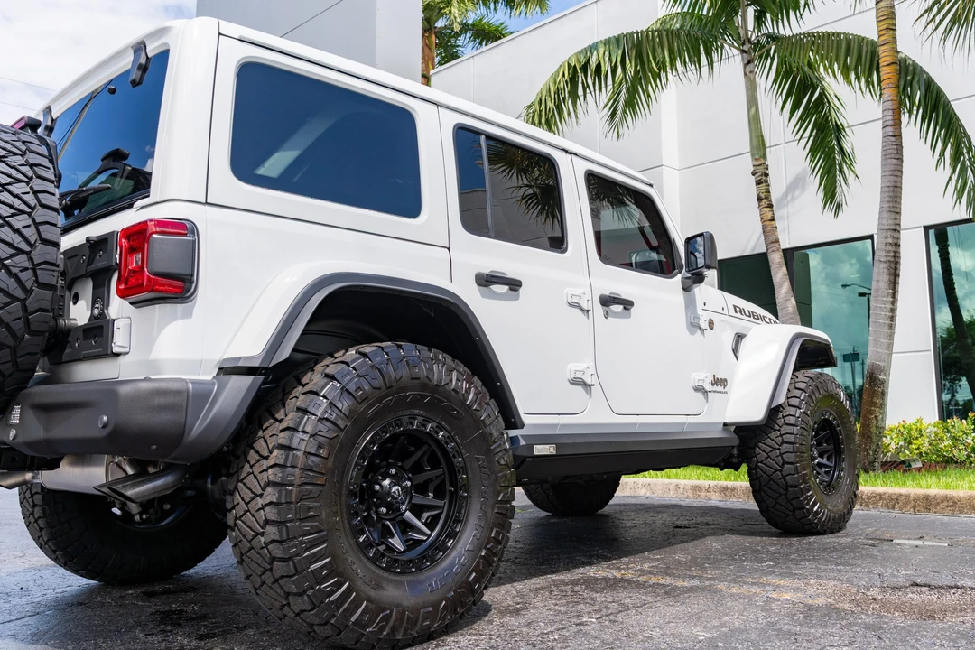 2024 Jeep JL Wrangler - Image 13 of 31