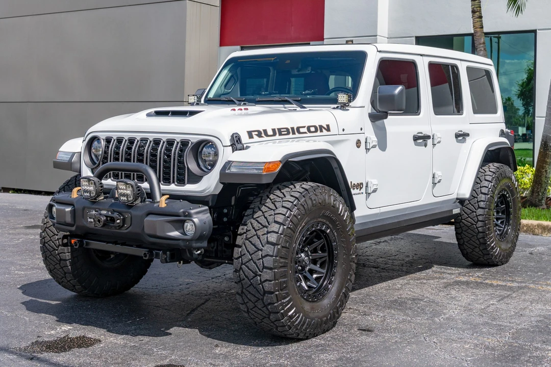 2024 Jeep JL Wrangler - Image 2 of 31