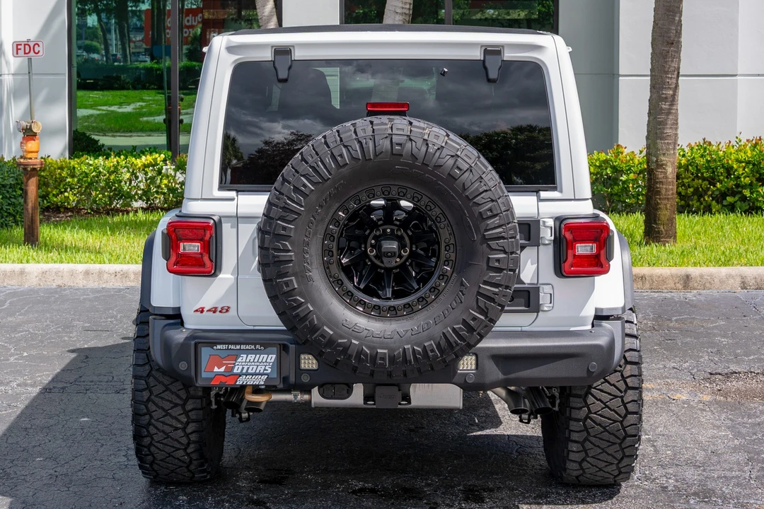 2024 Jeep JL Wrangler - Image 7 of 31