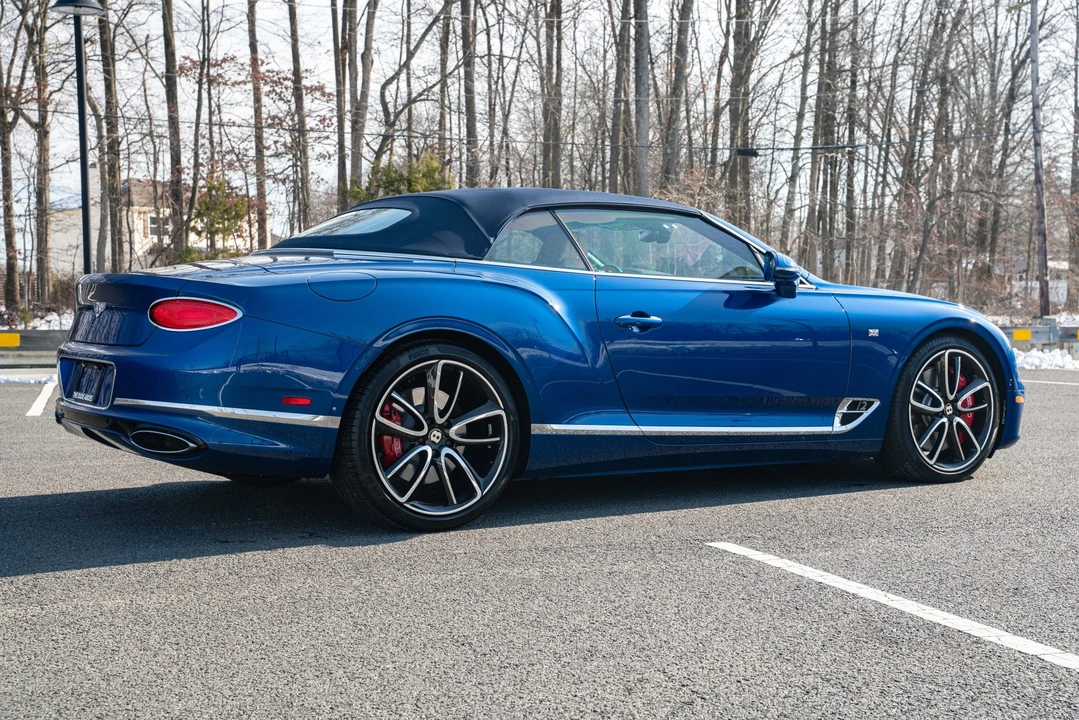 2020 Bentley Continental GTC - Image 23 of 31