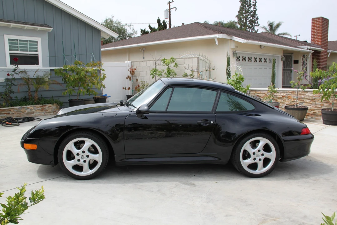 1998 Porsche 993 Carrera - Image 2 of 31