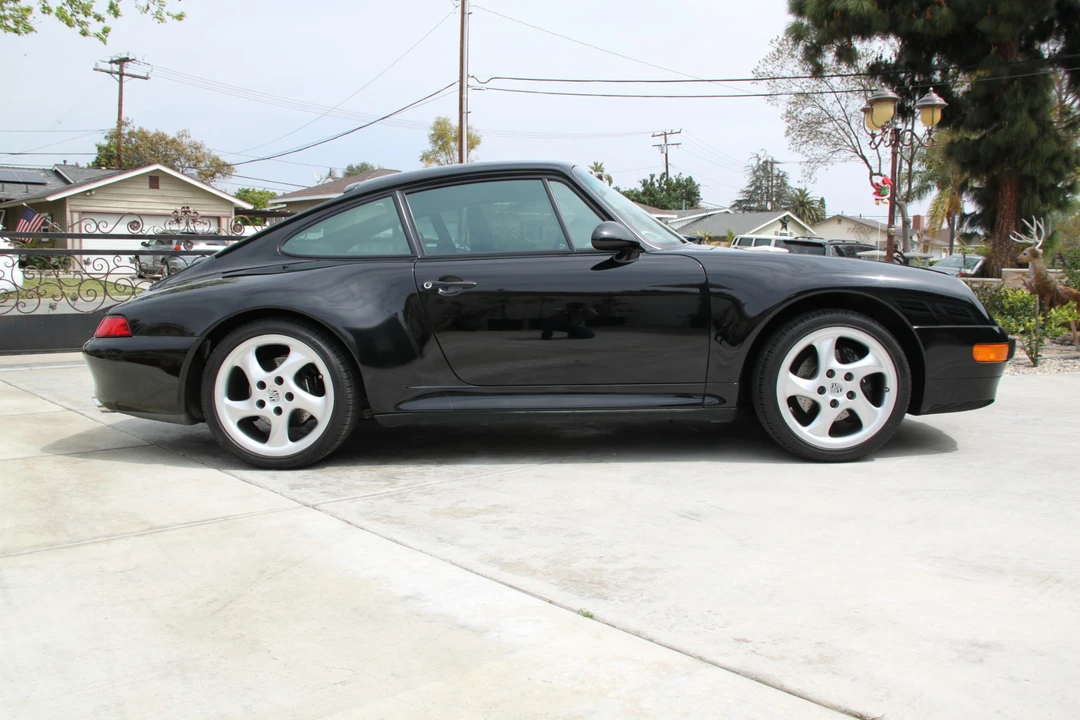 1998 Porsche 993 Carrera - Image 6 of 31