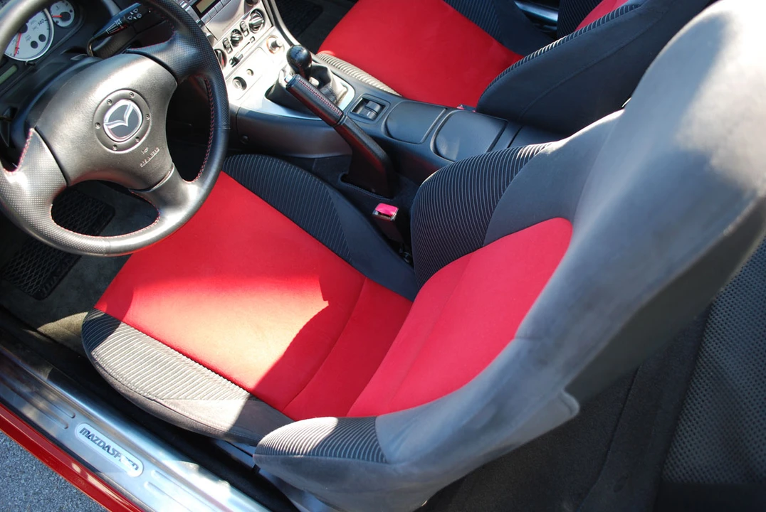 2004 Mazda NB Mazdaspeed MX-5 Miata - Image 28 of 31