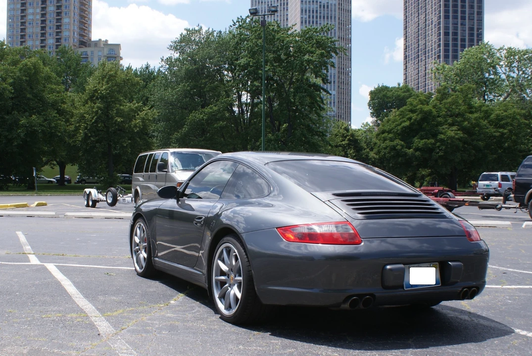 2007 Porsche 997 Carrera 4S - Image 8 of 31