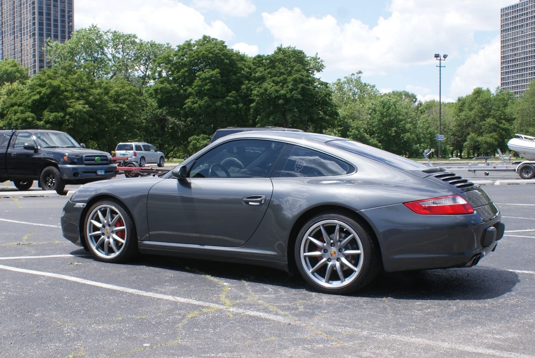 2007 Porsche 997 Carrera 4S - Image 10 of 31
