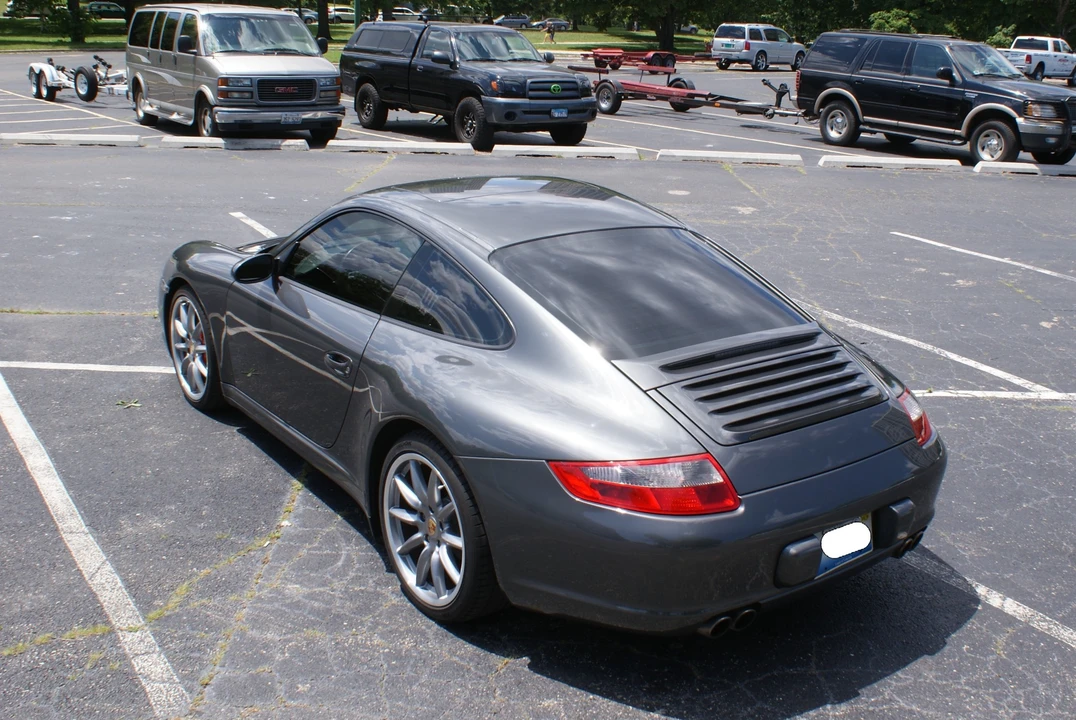 2007 Porsche 997 Carrera 4S - Image 9 of 31