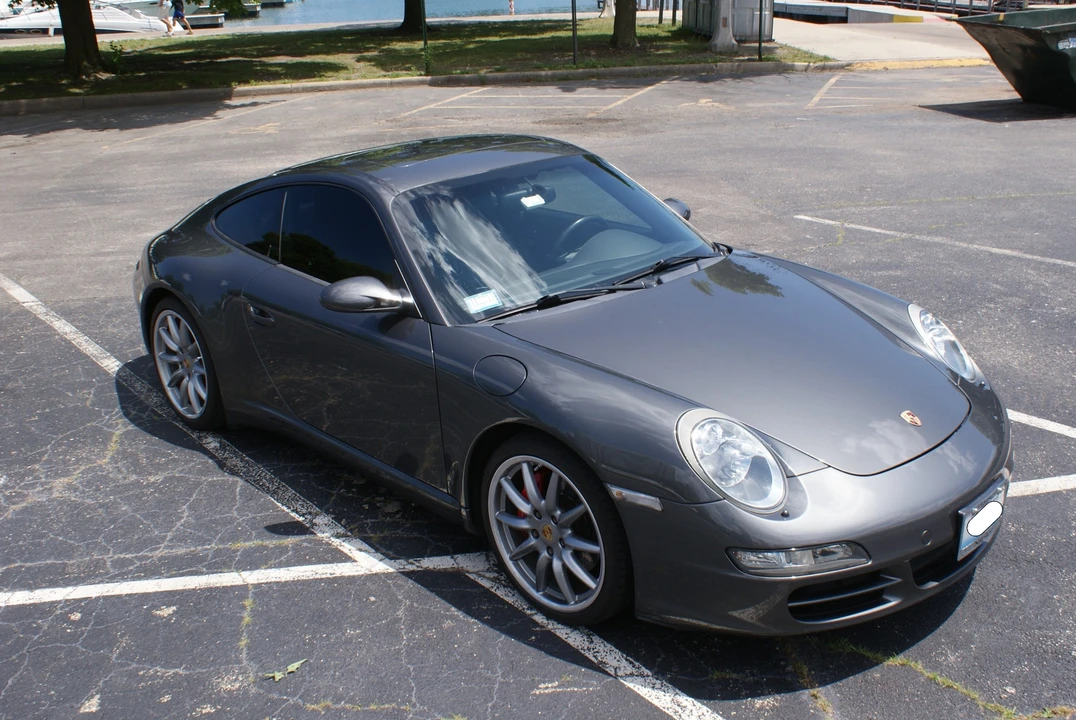 2007 Porsche 997 Carrera 4S - Image 2 of 31