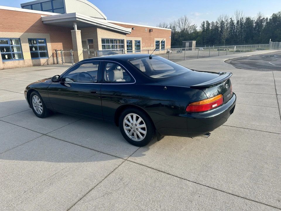 1992 Lexus SC400 - Image 8 of 31