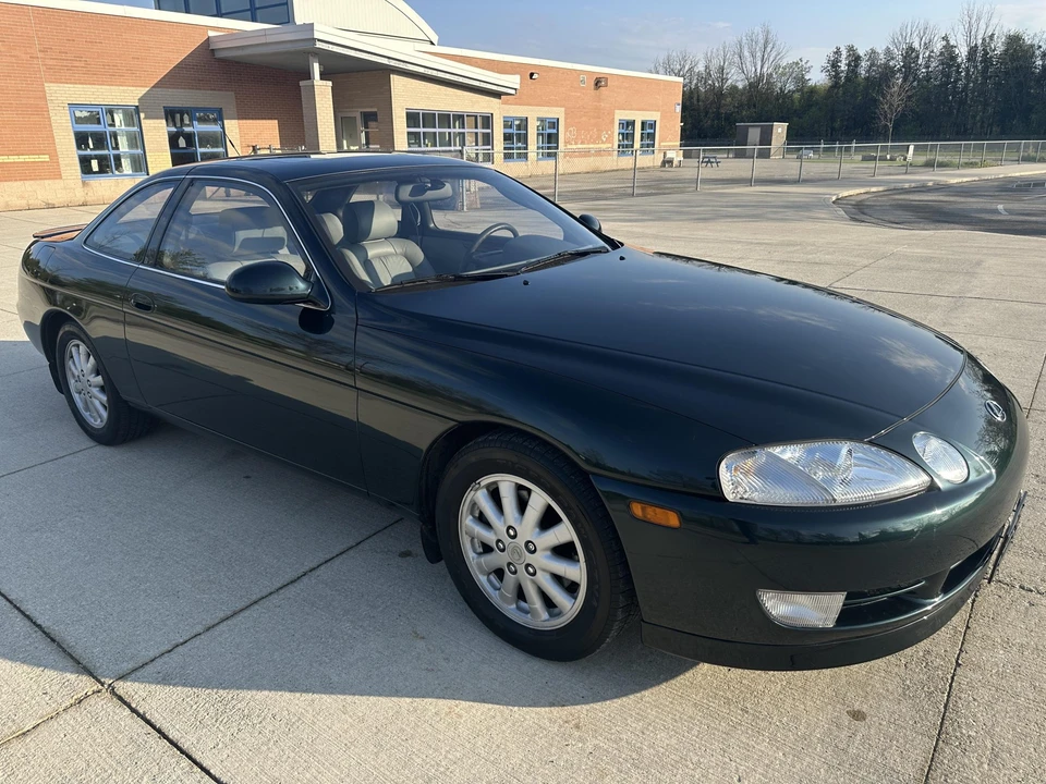 1992 Lexus SC400 - Image 5 of 31