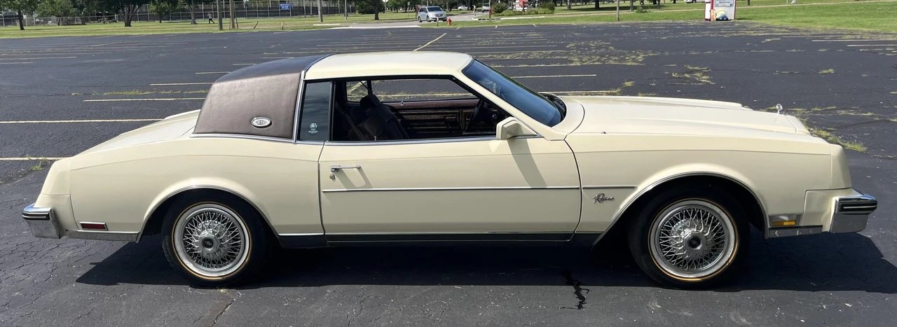 1984 Buick Riviera 4th-7th Gen - Image 18 of 31